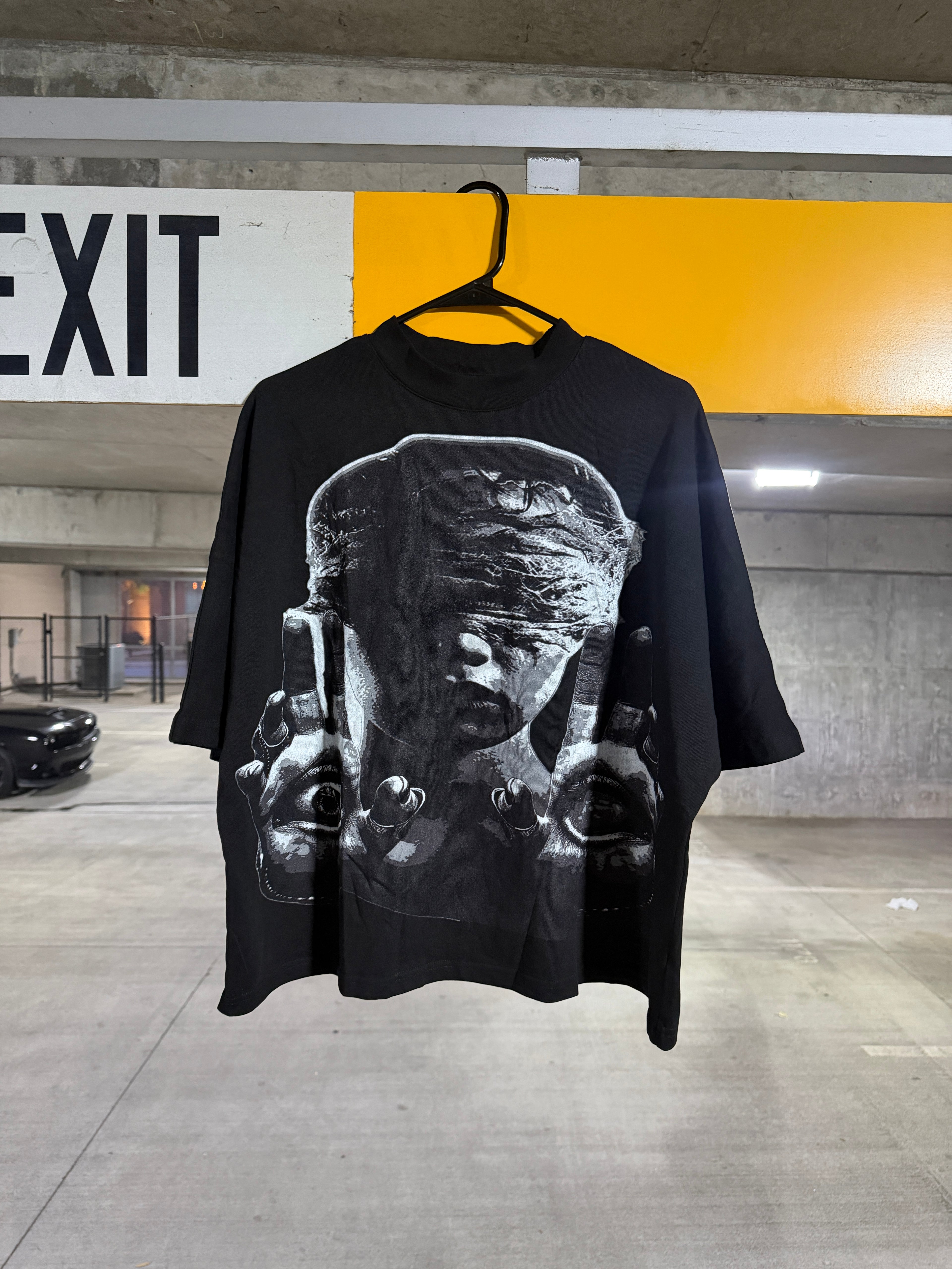 “Blind” tee
